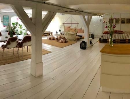 A Charming And Beautiful Oasis In The Heart Of Copenhagen 아파트 외부 사진
